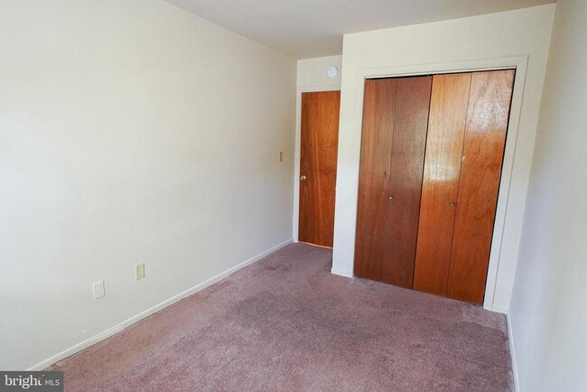 Building Photo - 738 Hemlock St