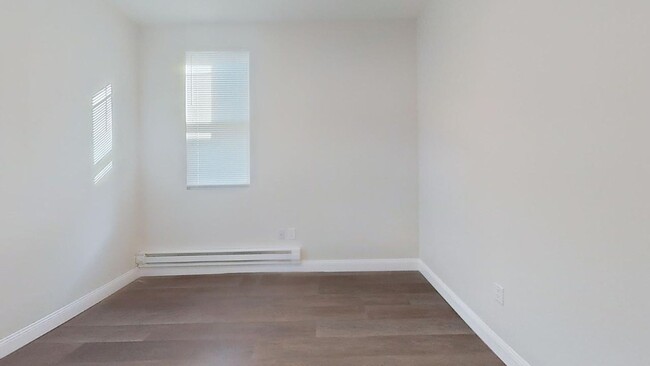 Building Photo - 4645 N 13th St