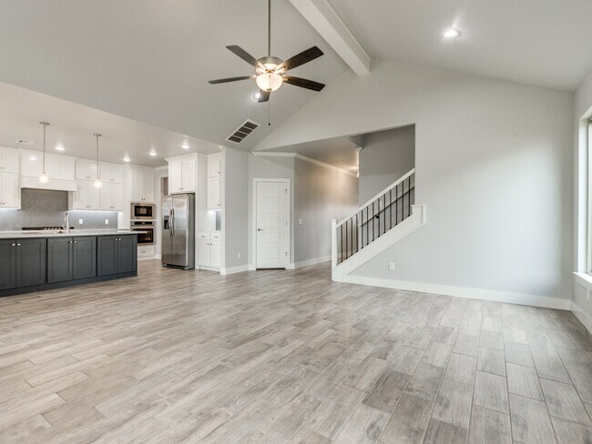 Building Photo - 14525 Rochefort Ln