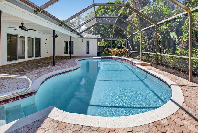 Building Photo - 17414 Spring Tree Ln