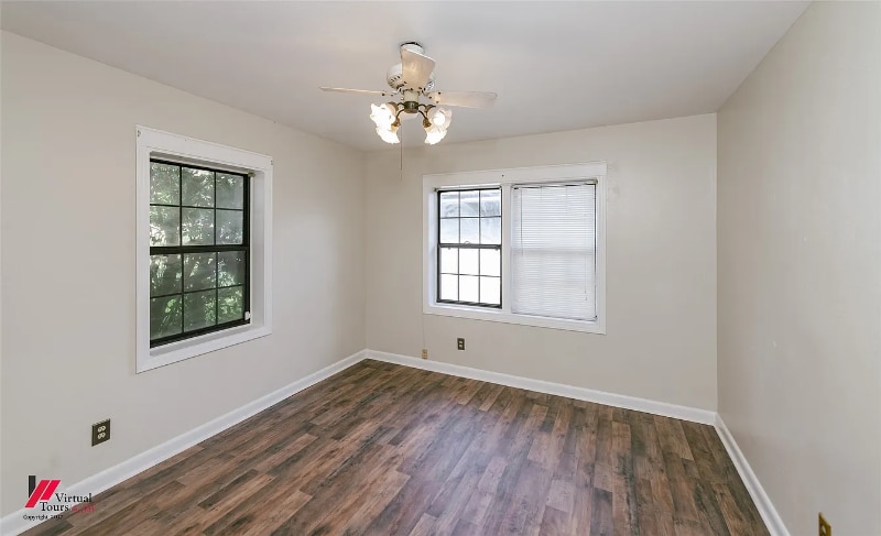 Building Photo - 1913 Lee St