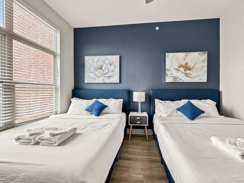 Building Photo - 2901 Indiana St