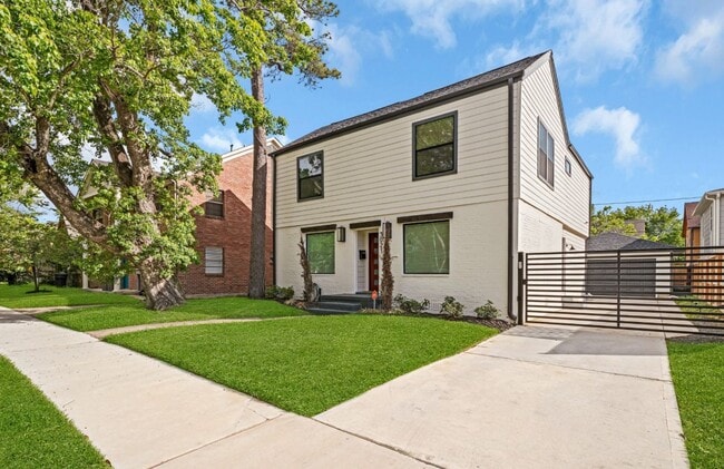 Building Photo - 3021 Prospect St