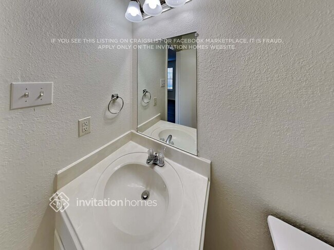 Building Photo - 7911 Owl Ln