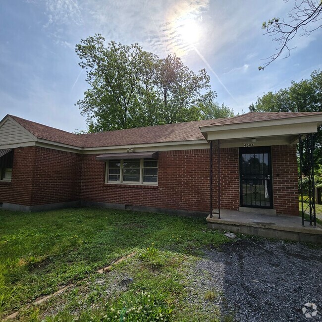 Building Photo - 4684 Berta Rd