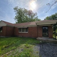 Building Photo - 4684 Berta Rd