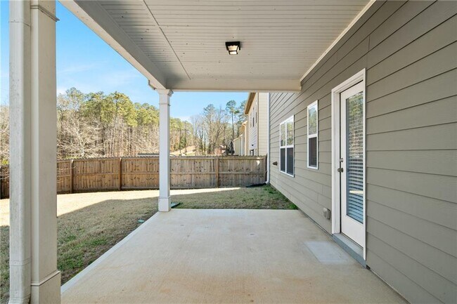 Building Photo - 5337 Burrus Ln