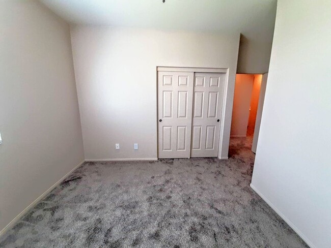 Building Photo - 6954 Castor St