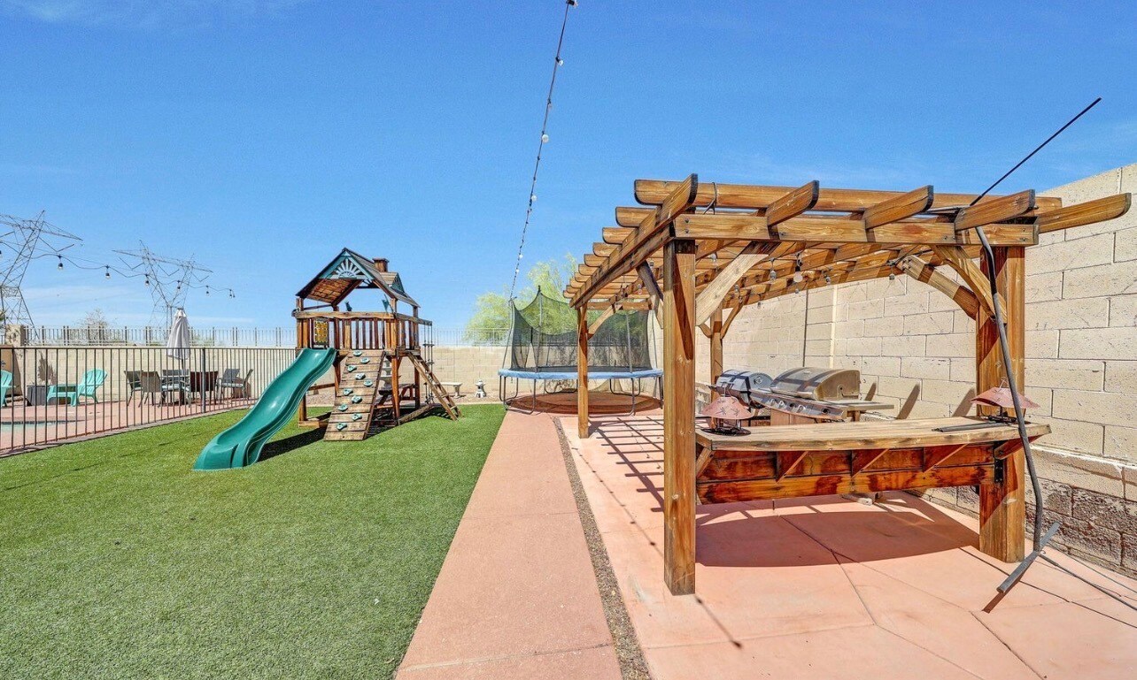 Building Photo - 4138 N 298th Ln