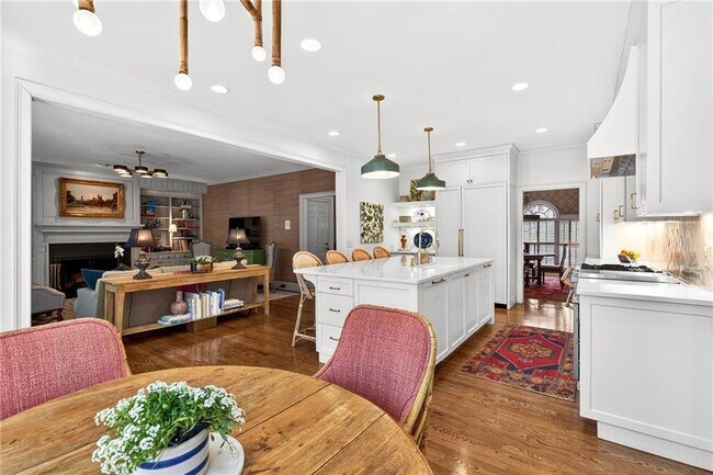 Building Photo - 3642 Mayfair Rd NE