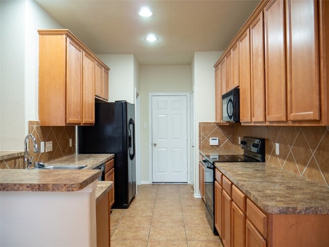 Building Photo - 47 Wickerdale Pl