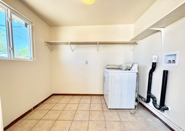 Building Photo - 4BR/2BA/2CP, 1698 sq.ft. rental in Sierra Vista, AZ