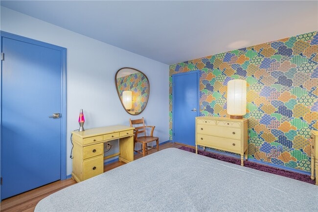Building Photo - 95 Parkwood Ave