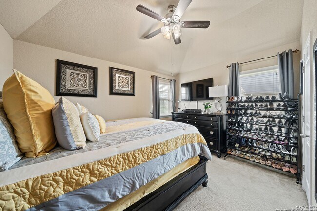 Building Photo - Beautiful 4 Bedroom Home in Turning Stone,...