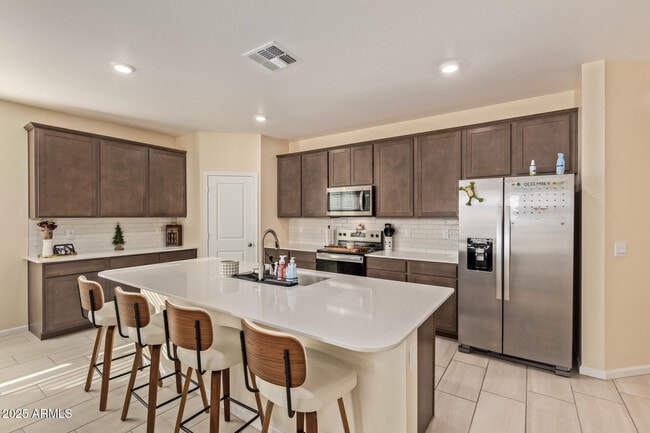 Building Photo - 25443 W Graham Trl