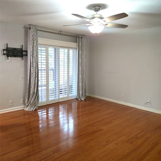 Building Photo - 1514 Prairie Grove Dr