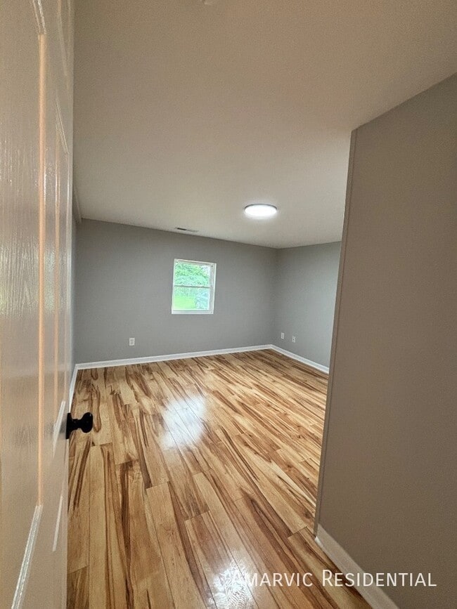 Building Photo - 1104 Stantonsburg Cir SE