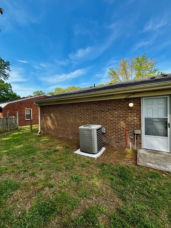 Building Photo - Wynnewood