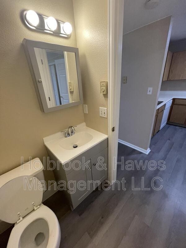 Building Photo - 4531 Boardwalk Dr