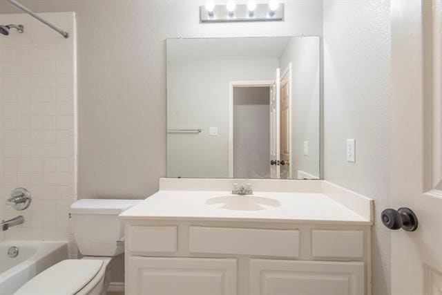 Building Photo - 2424 Cimmaron Dr