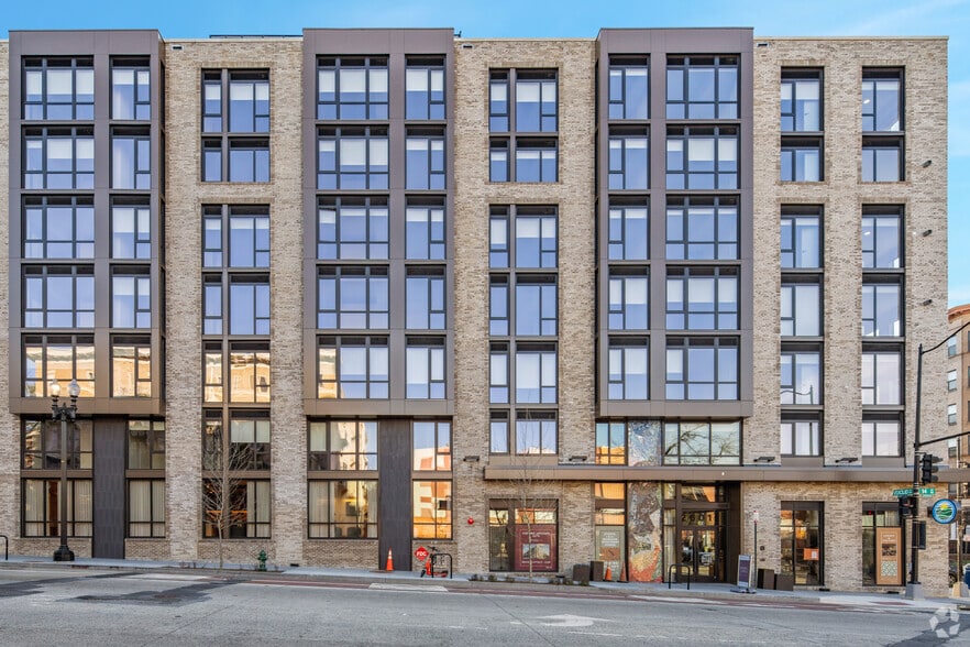 2601 14th St NW - NOVEL 14th Street by Crescent Communities