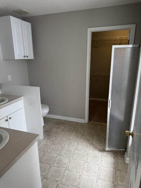 Building Photo - Beautiful 4 bedroom home with amazing open floor plan