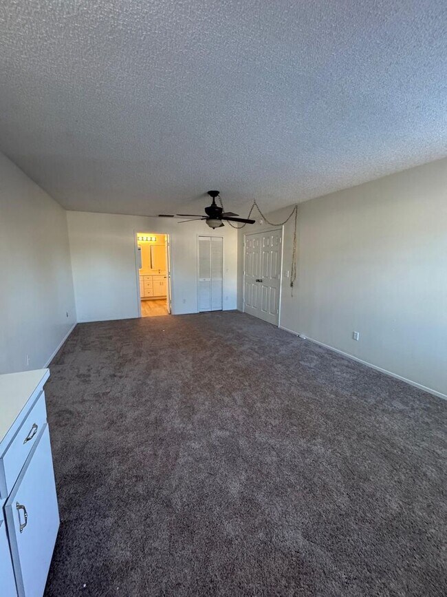 Building Photo - Single Family Home - Orlando