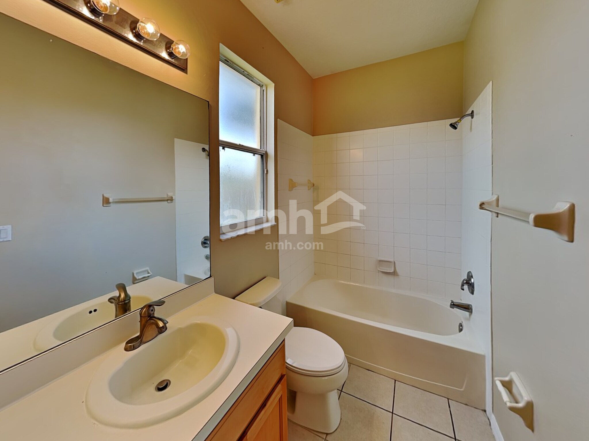 Building Photo - 13750 Old Dock Rd