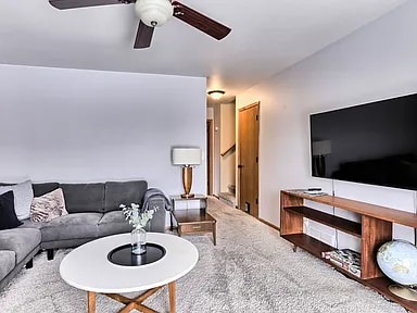 Building Photo - 5724 Derry Dr