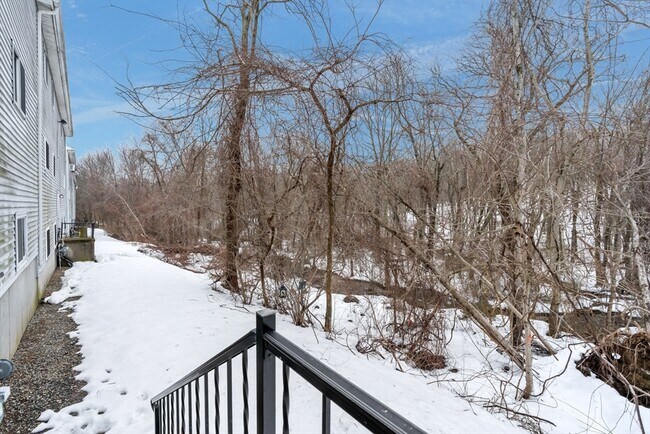 Building Photo - 5455 N Main St