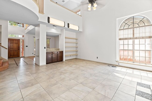 Building Photo - 1601 Chasewood Dr