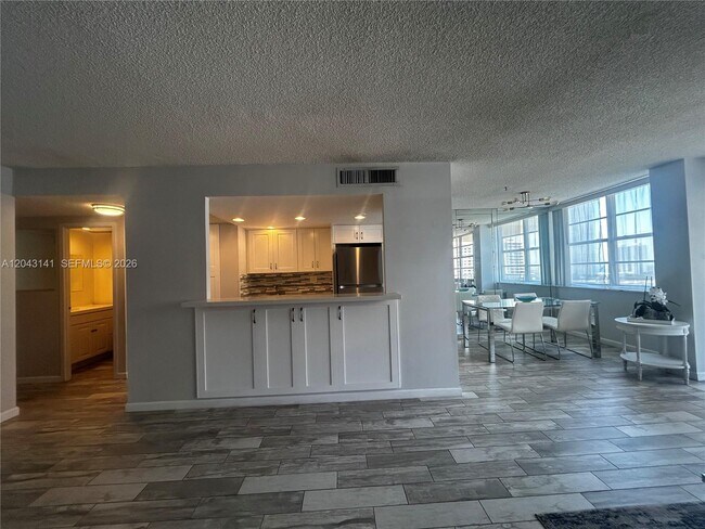 Building Photo - 251 174th St