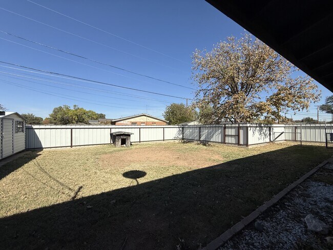 Building Photo - 3412 Baumann Ave