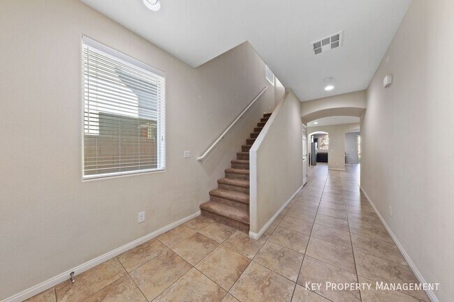 Building Photo - 2324 Mundare-