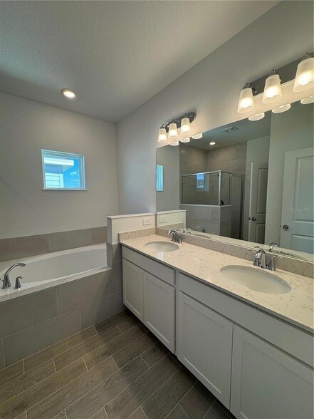 Building Photo - 6684 SW 89th Loop
