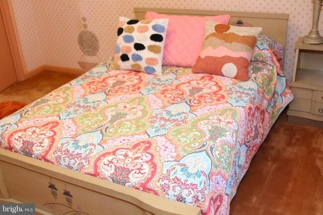 Building Photo - 600 Glenside Rd