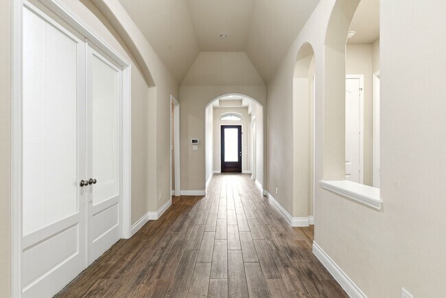 Building Photo - 27922 Arden Trl