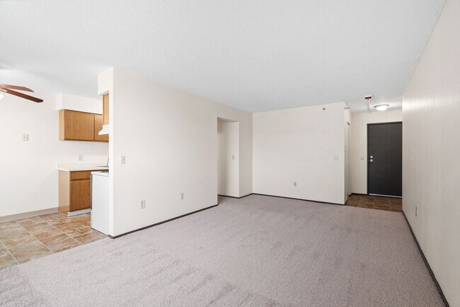 Floorplan - Summit Square