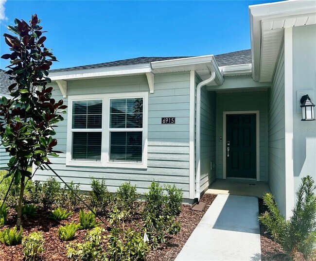 Building Photo - 6915 SW 89th Ln