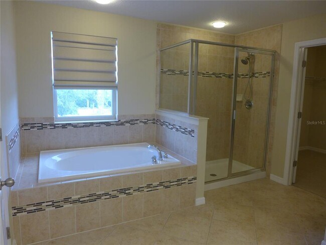 Building Photo - 11054 Spring Point Cir