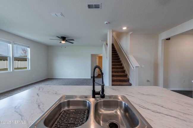 Building Photo - 3463 Belen Ct