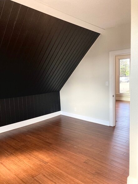 Building Photo - 1205 Wabash Ave