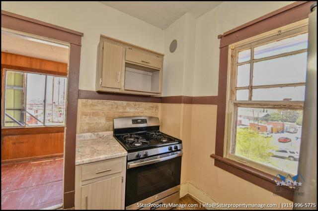 Building Photo - 1 bedroom in El Paso TX 79902