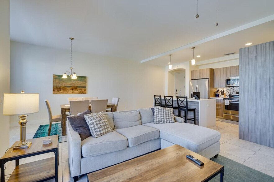 Building Photo - 11701 Olivetti Ln