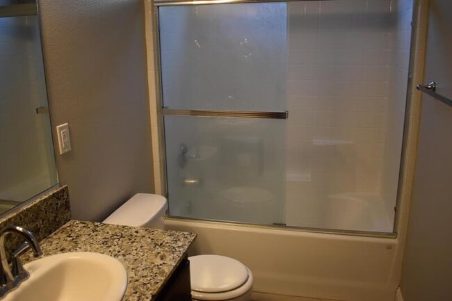 Building Photo - 4364 Wickson Pl