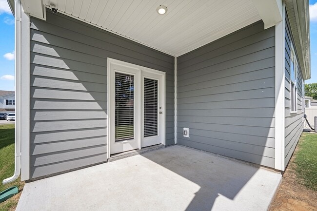 Building Photo - 131 Saddle Horse Ln