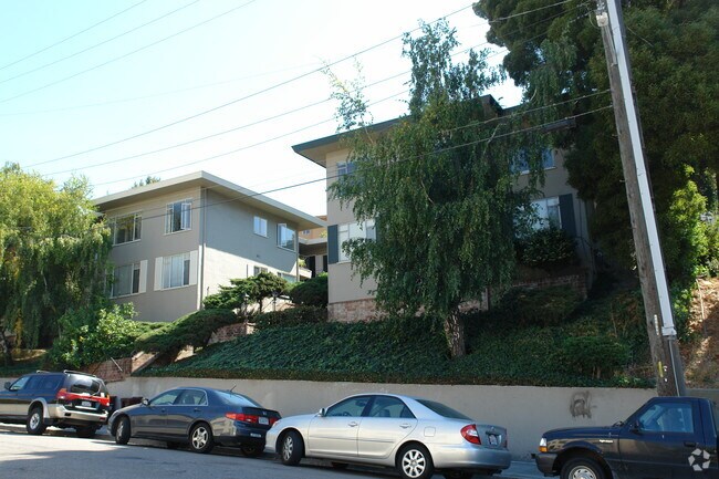 Building Photo - 190-200 Orange St