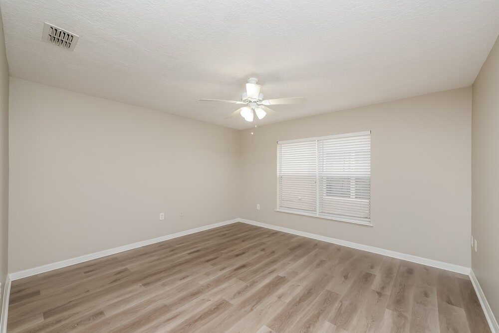 Building Photo - 13513 Mango Bay Dr