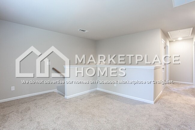 Building Photo - 236 W L Miller Dr