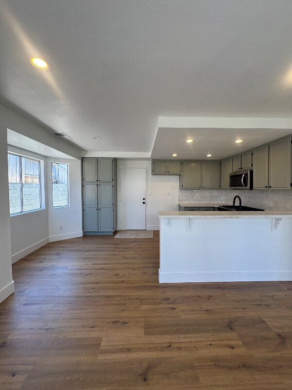 Building Photo - 41111 Mountain Pride Dr